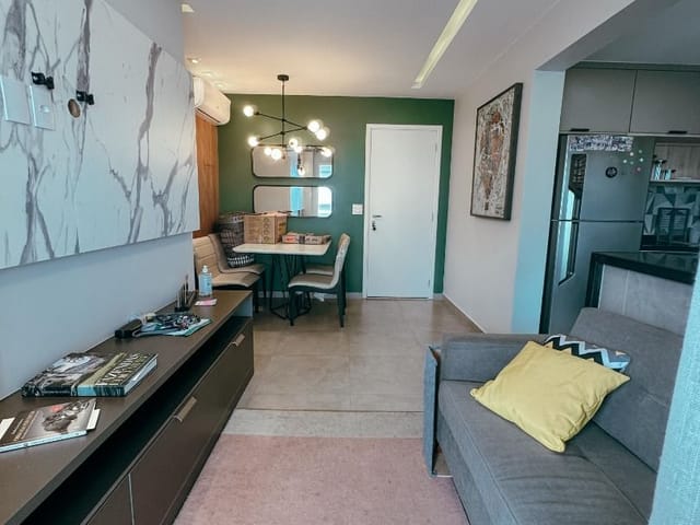 Apartamento com 62m² 2 quartos e 2 banheiros, para alugar, no bairro Glória em Macaé