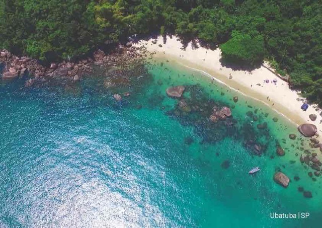 Apartamento 3 quartos e 4 banheiros, à venda, no bairro Barra da Lagoa em Ubatuba