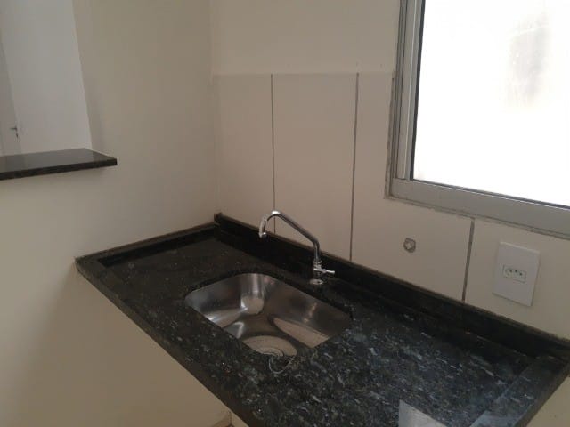 Apartamento 2 quartos e 1 banheiro, à venda, no bairro Vila São José em Taubaté