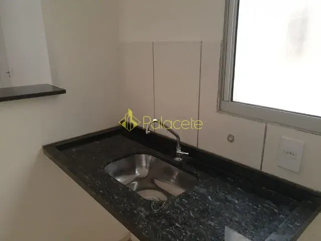 Apartamento 2 quartos e 1 banheiro, à venda, no bairro Vila São José em Taubaté