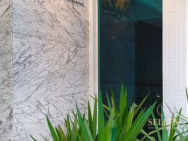 Apartamento com 263m², à venda, no bairro Centro em Balneário Camboriú