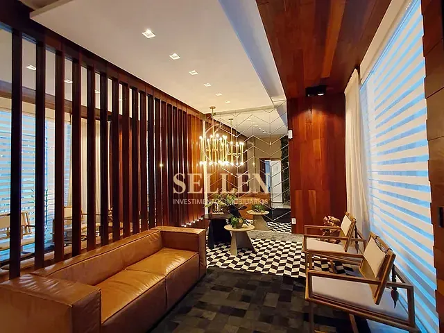 Apartamento com 263m², à venda, no bairro Centro em Balneário Camboriú