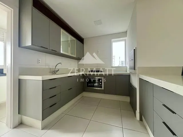 Apartamento com 197m² 3 quartos e 3 banheiros, à venda, no bairro Ponta Aguda em Blumenau