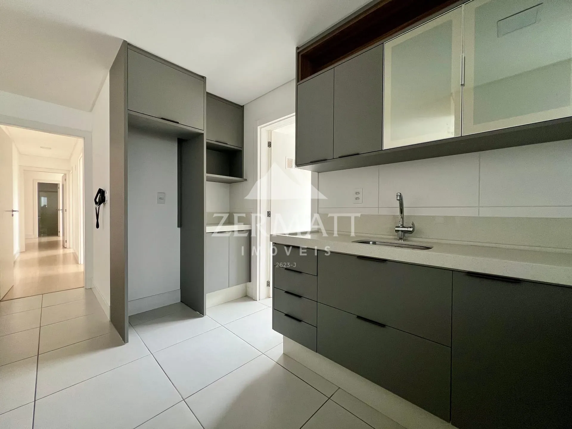 Apartamento em andar alto na Ponta Aguda — foto 6
