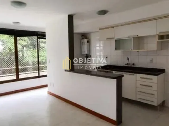Apartamento 1 quarto e 1 banheiro, à venda, no bairro Floresta em Porto Alegre