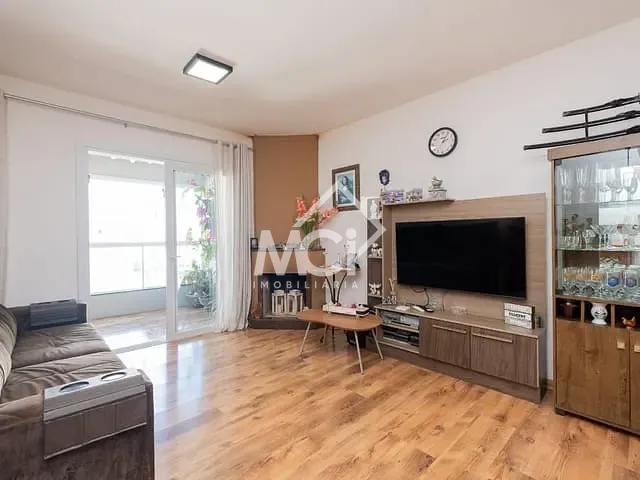 Apartamento com 126m² 3 quartos e 2 banheiros, à venda, no bairro Três Vendas em Pelotas