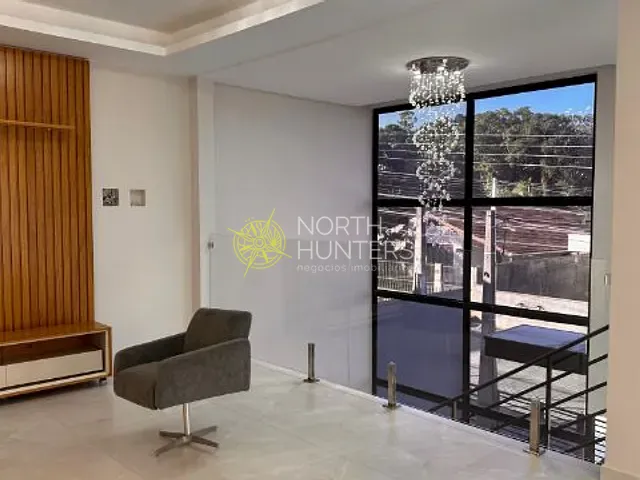 Apartamento com 200m² 3 quartos e 3 banheiros, para alugar, no bairro Vila Nova em Joinville