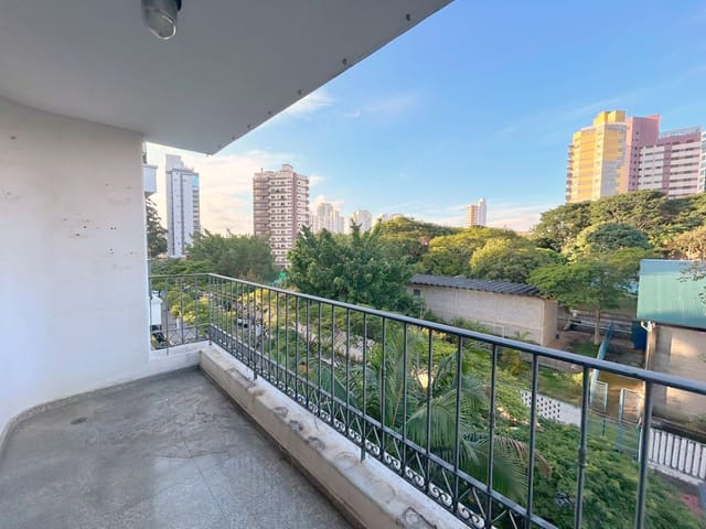 Apartamento à venda no Jd. Avelino abaixo valor de mercado