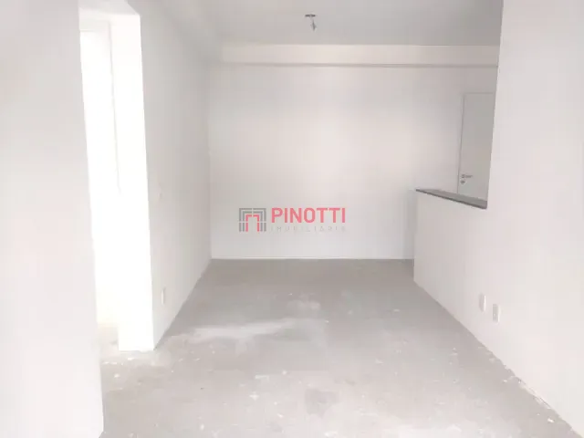 Apartamento 2 quartos e 1 banheiro, à venda, no bairro Jardim do Mar em São Bernardo do Campo