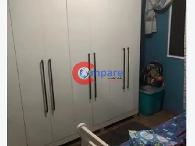 Apartamento 2 quartos e 1 banheiro, à venda, no bairro Água Chata em Guarulhos