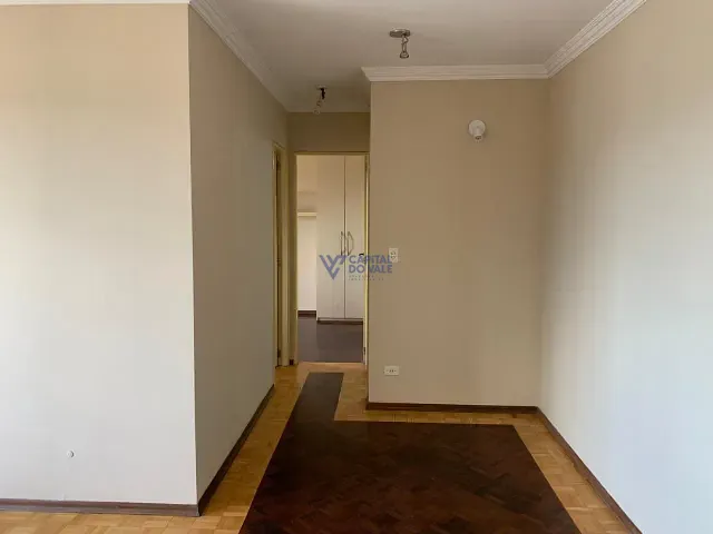 Apartamento 2 quartos e 1 banheiro, à venda, no bairro Jardim das Indústrias em São José dos Campos