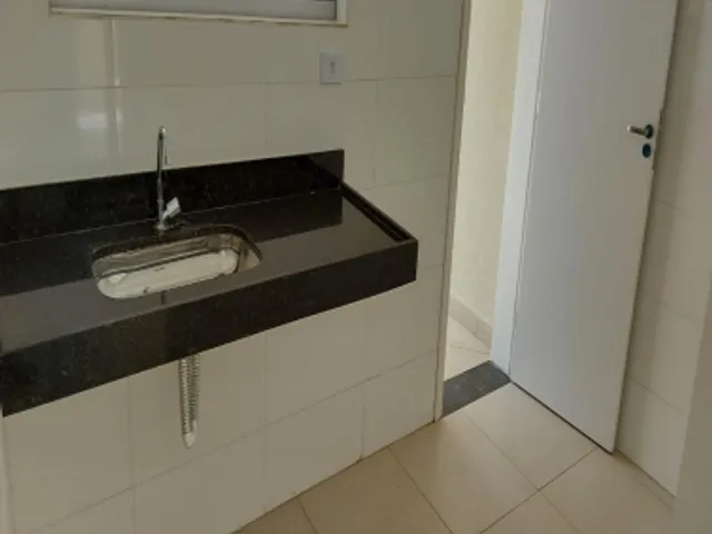 Apartamento com 43m² 2 quartos e 1 banheiro, à venda, no bairro Jardim dos Comerciários (Venda Nova) em Belo Horizonte