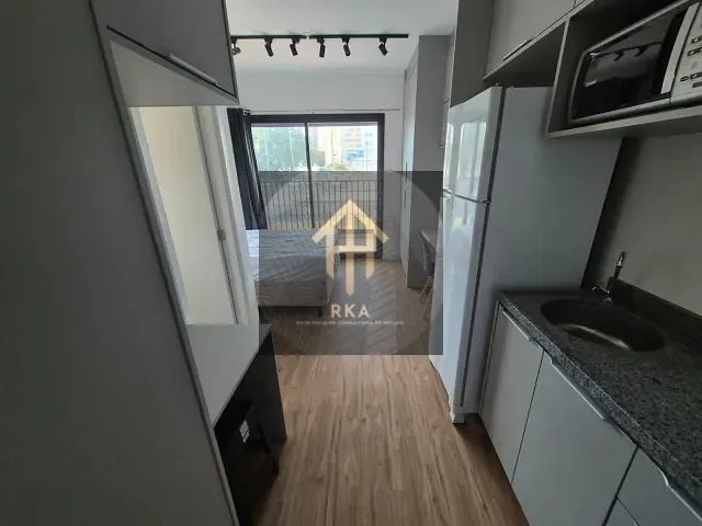 Apartamento 1 quarto e 1 banheiro, para alugar, no bairro Santo Amaro em São Paulo