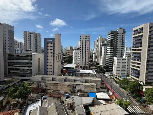 Apartamento 3 quartos e 3 banheiros, à venda, no bairro Graças em Recife