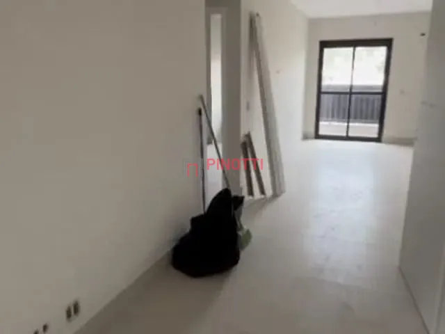 Apartamento 2 quartos e 1 banheiro, à venda, no bairro Jardim Hollywood em São Bernardo do Campo