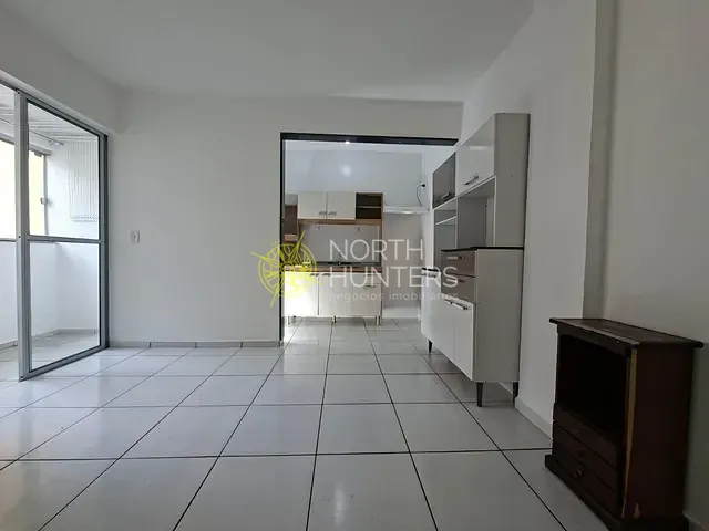 Apartamento com 63m² 2 quartos e 1 banheiro, à venda ou para alugar, no bairro Vila Nova em Joinville