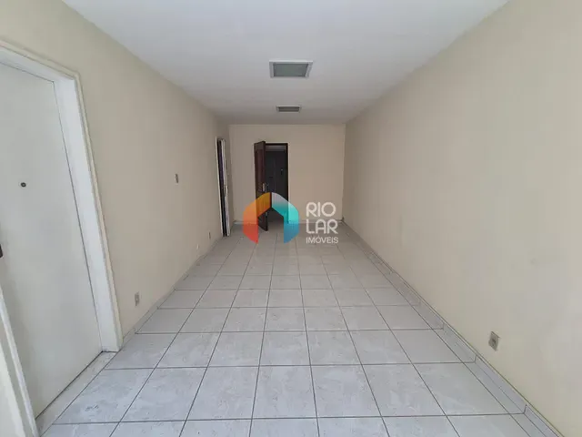 Apartamento com 37m² 1 quarto e 1 banheiro, à venda, no bairro Copacabana em Rio de Janeiro