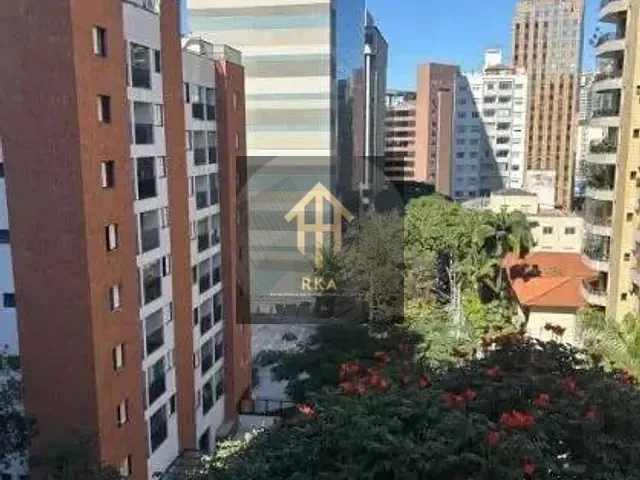 Apartamento 1 quarto e 2 banheiros, para alugar, no bairro Itaim Bibi em São Paulo