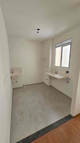 Apartamento 2 quartos e 1 banheiro, à venda, no bairro Granjas Santa Terezinha em Taubaté