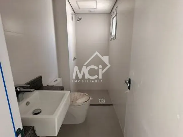 Apartamento 3 quartos e 2 banheiros, à venda, no bairro Três Vendas em Pelotas