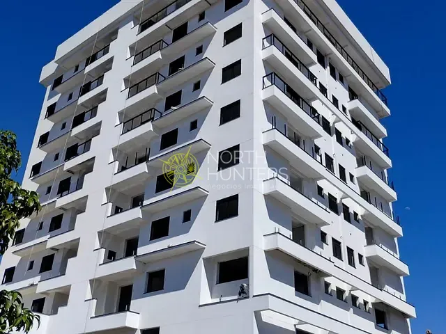 Apartamento com 147m² 3 quartos e 1 banheiro, à venda, no bairro Costa e Silva em Joinville