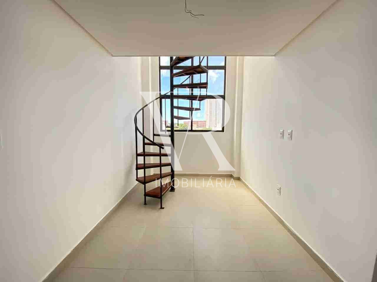 Cobertura à venda com 2 quartos, 102m² - Foto 2