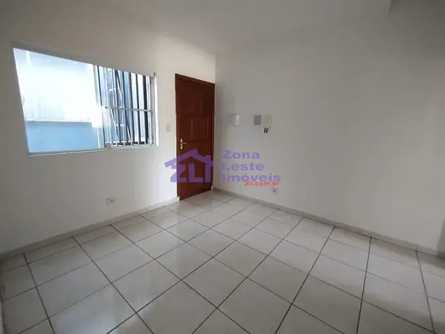 Apartamento com 75m² 2 quartos e 1 banheiro, para alugar, no bairro Cidade Antônio Estevão de Carvalho em São Paulo