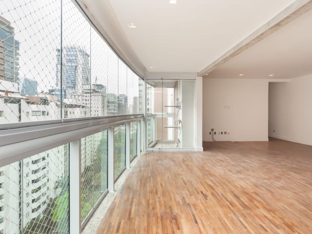 Apartamento com 124m² 3 quartos e 5 banheiros, à venda, no bairro Vila Olímpia em São Paulo