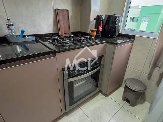 Apartamento 2 quartos e 1 banheiro, à venda, no bairro Três Vendas em Pelotas