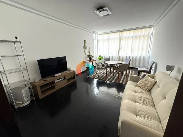 Apartamento com 95m² 3 quartos e 3 banheiros, à venda, no bairro Copacabana em Rio de Janeiro
