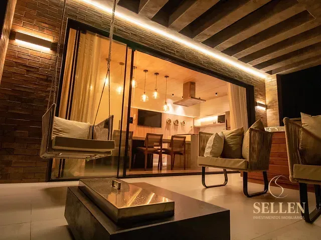 Apartamento com 245m² 4 quartos e 5 banheiros, à venda, no bairro Praia Brava em Itajaí