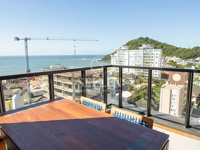 Apartamento com 245m² 4 quartos e 5 banheiros, à venda, no bairro Praia Brava em Itajaí
