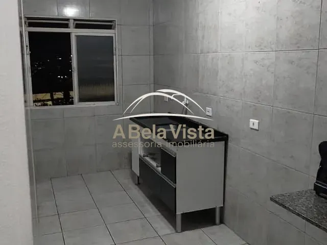 Apartamento 2 quartos e 1 banheiro, à venda, no bairro São Pedro em Osasco