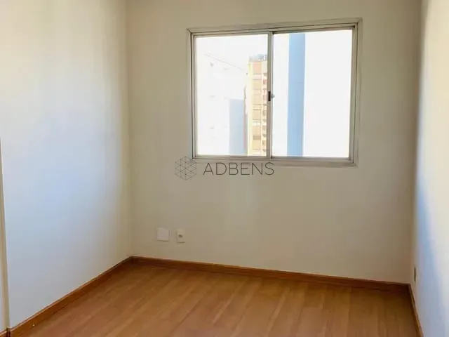 Apartamento 1 quarto e 1 banheiro, para alugar, no bairro Itaim Bibi em São Paulo