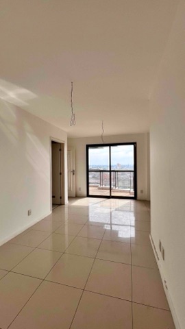 Apartamento 3 quartos e 3 banheiros, à venda, no bairro Centro em Campos dos Goytacazes