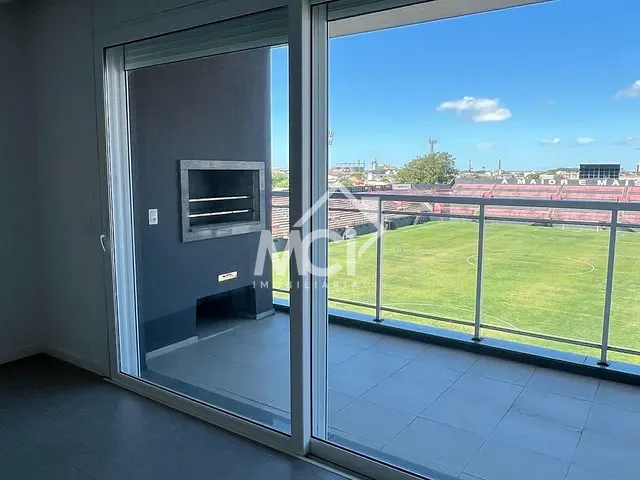 Apartamento 2 quartos e 2 banheiros, à venda, no bairro CENTRO em Pelotas