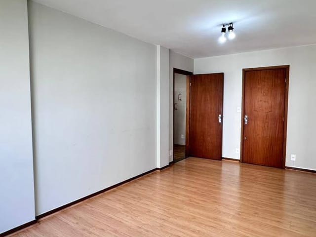 Foto do Apartamento - DOM MARINO- Apartamento à venda - R$. 360.000,00, c/ 03 quartos (01 suíte), 85 m2, distante 200 m do Lago Igapó 1, ao lado  CLUBE AREL, Londrina, PR | Grupo Mitral Imóveis