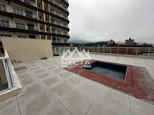 Cobertura / Penthouse com 224m² 3 quartos e 4 banheiros, à venda, no bairro Massaguaçu em Caraguatatuba