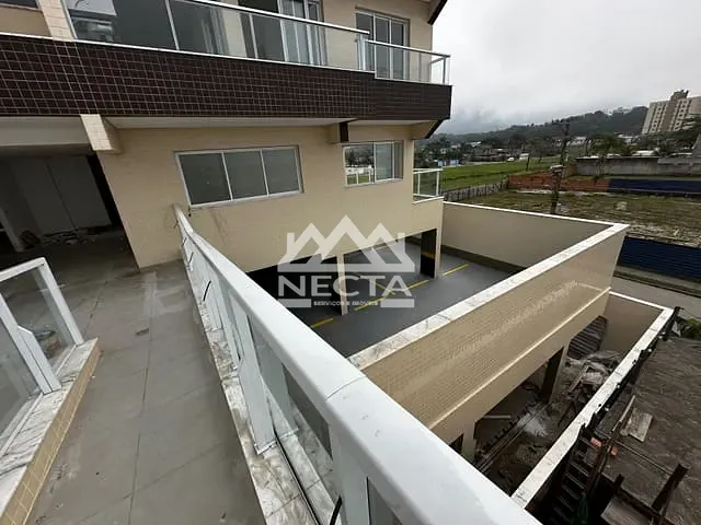 Cobertura / Penthouse com 224m² 3 quartos e 4 banheiros, à venda, no bairro Massaguaçu em Caraguatatuba