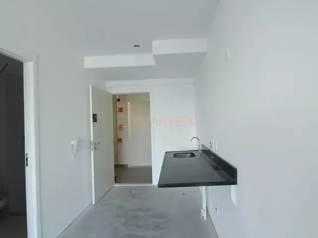 Apartamento 1 quarto e 1 banheiro, à venda, no bairro Vila Pompéia em São Paulo