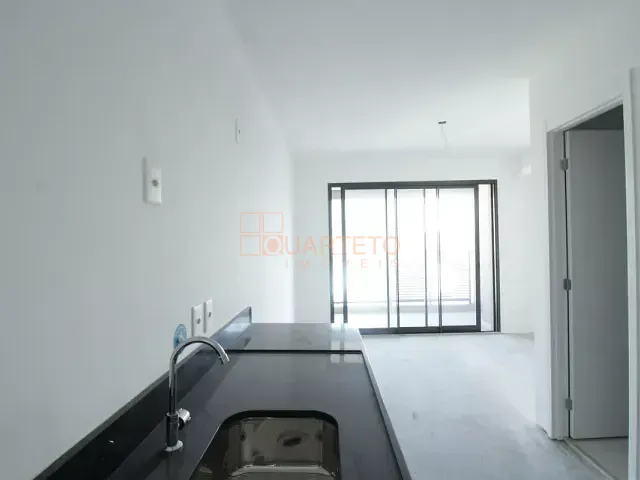 Apartamento 1 quarto e 1 banheiro, à venda, no bairro Vila Pompéia em São Paulo