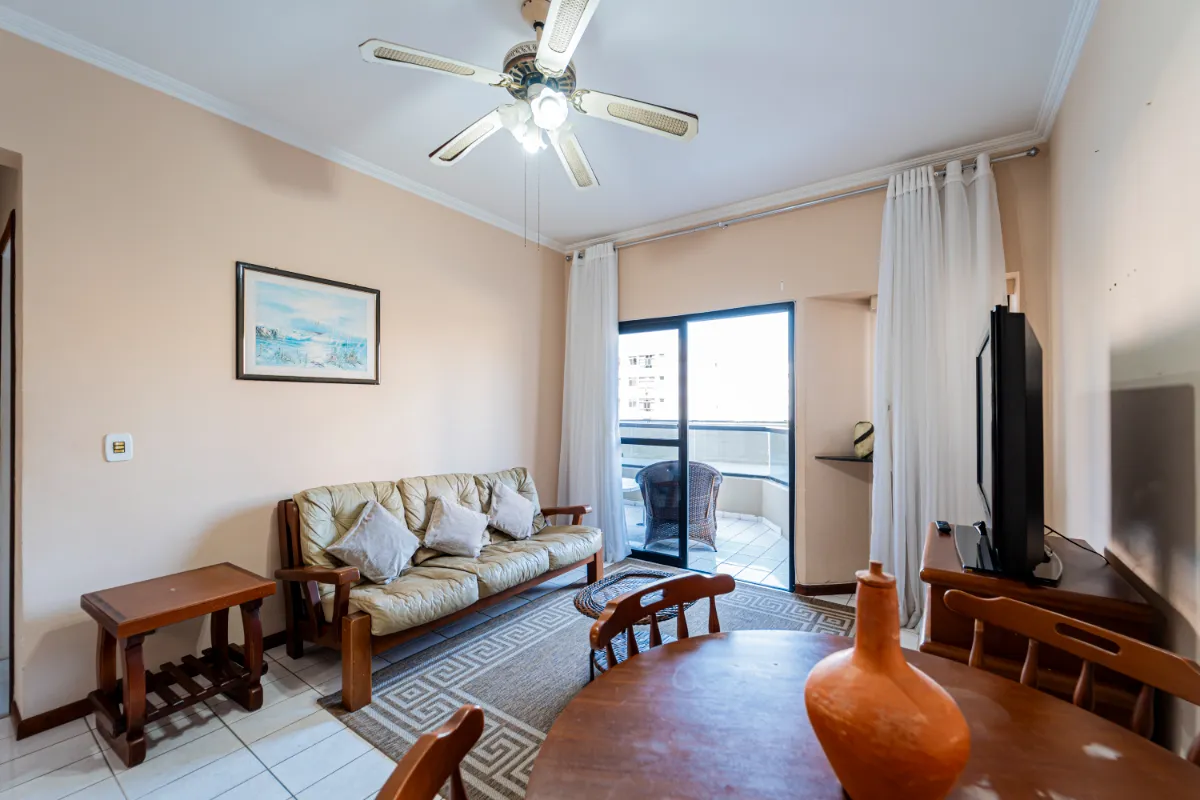 Apartamento para venda em Enseada com 3 quartos, sendo 1 suíte, 70m²