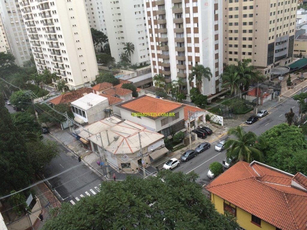 Apartamento para alugar com 2 quartos, 90m² - Foto 18