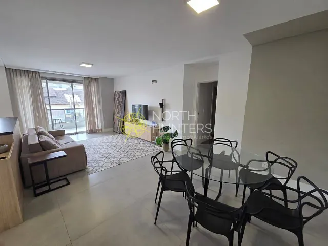 Apartamento com 160m² 3 quartos e 4 banheiros, à venda, no bairro Jurerê em Florianópolis
