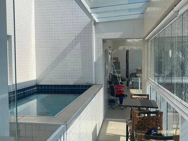 Apartamento 2 quartos e 2 banheiros, à venda, no bairro Centro em Bertioga