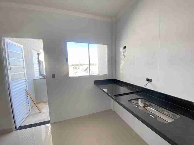 Apartamento 2 quartos e 1 banheiro, à venda, no bairro Loteamento Residencial e Comercial Flamboyant em Pindamonhangaba