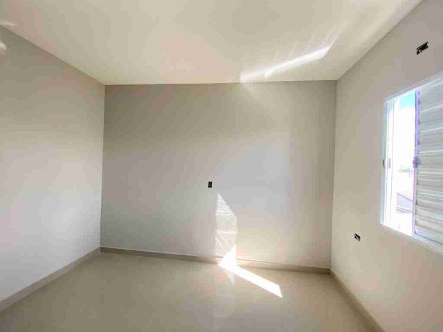 Apartamento 2 quartos e 1 banheiro, à venda, no bairro Loteamento Residencial e Comercial Flamboyant em Pindamonhangaba