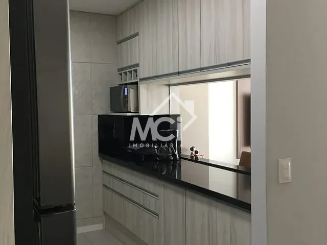 Apartamento 3 quartos e 2 banheiros, à venda, no bairro Areal em Pelotas