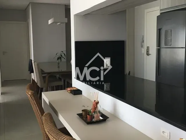 Apartamento 3 quartos e 2 banheiros, à venda, no bairro Areal em Pelotas