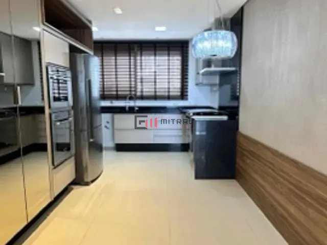 Apartamento 3 quartos e 5 banheiros, à venda, no bairro Santa Rosa em Londrina